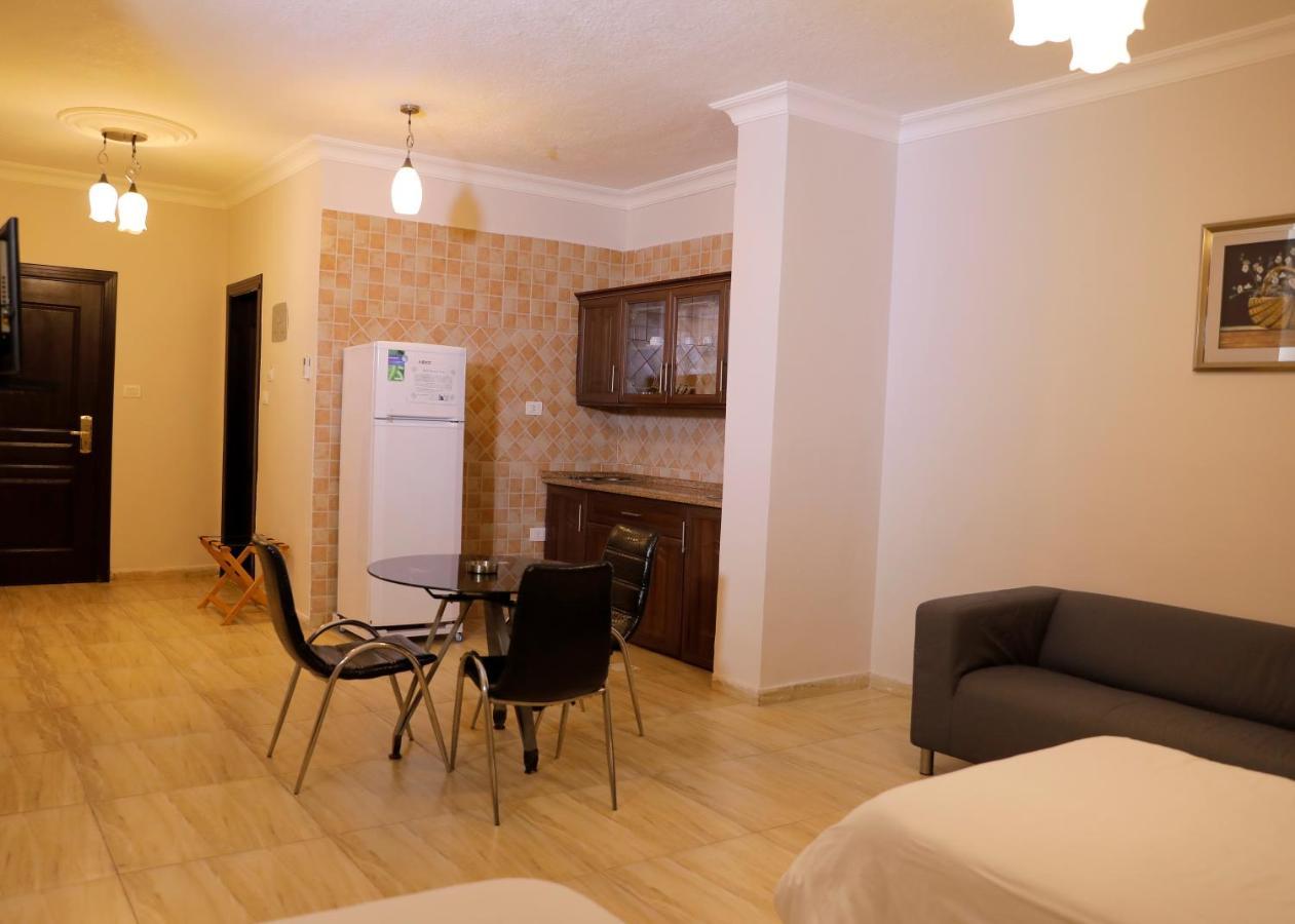 Abu Alsoud Hotel Amman Exterior photo